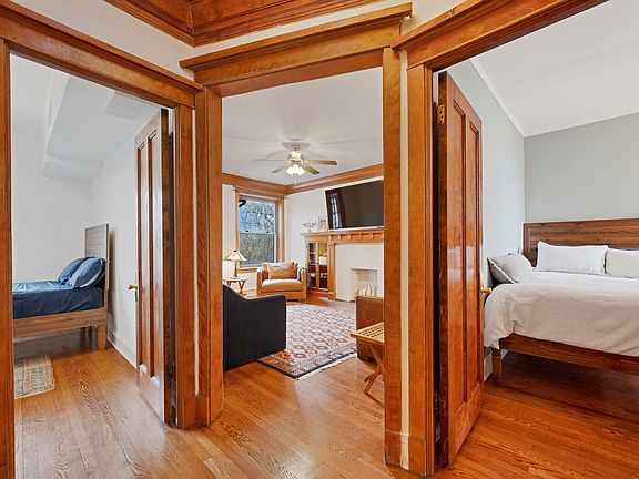 3rd image of 5431 S Greenwood Ave #3
