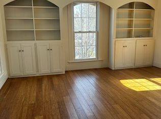 33 Day Ave #2R, Westfield, MA 01085