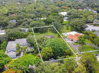 9249 SW 69th Ct, Pinecrest, FL 33156