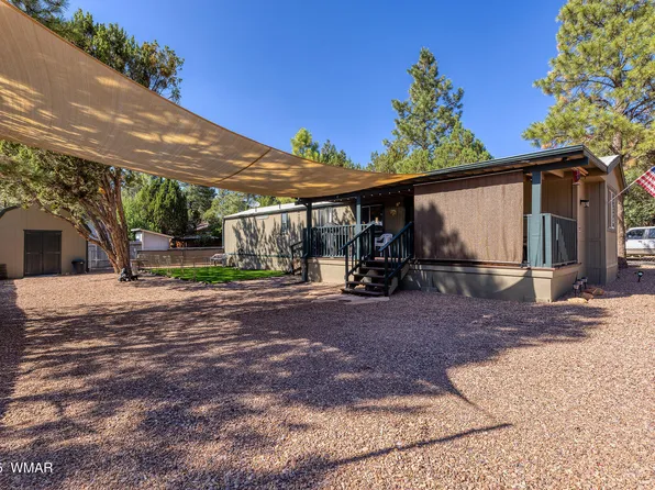 2070 Pinewood Dr, Overgaard, AZ 85933