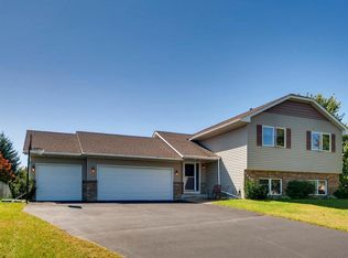 1640 124th Ln NE, Blaine, MN 55449