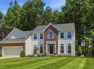 333 Waterside Dr, Avon Lake, OH 44012