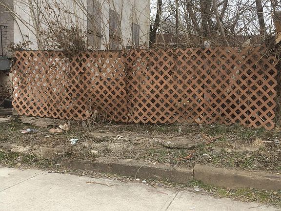 12 Dunham Street Trenton 4