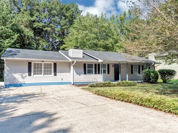 6715 Alvan Ct, Riverdale, GA 30296