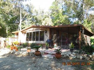 10929 W Rockhaven Ln, Homosassa, FL 34448