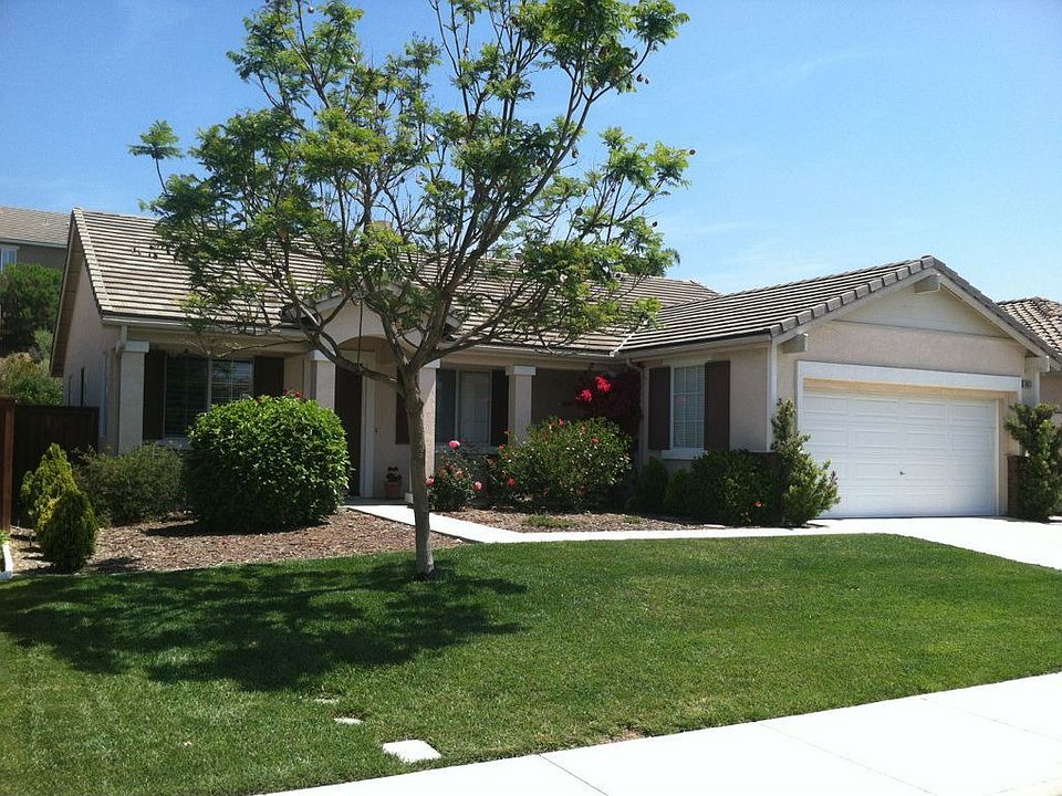 1st image of 992 Glendora Dr