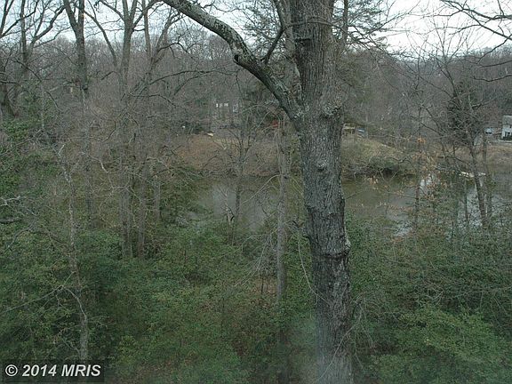 2nd image of 212 Wintergull Ln