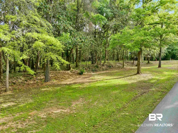 23699 Main St, Fairhope, AL 36532