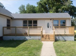 119 E 19th St, South Sioux City, NE 68776