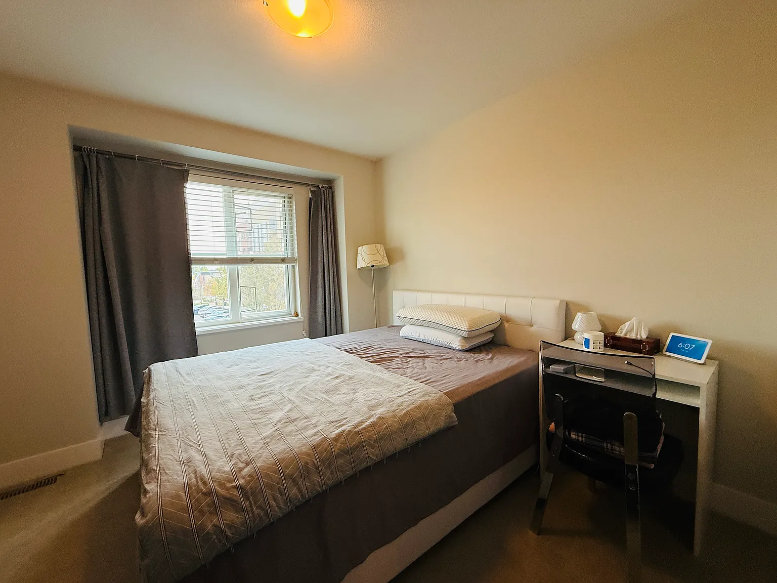 3 bed, 1000 sqft, $1,250 — Photo 3
