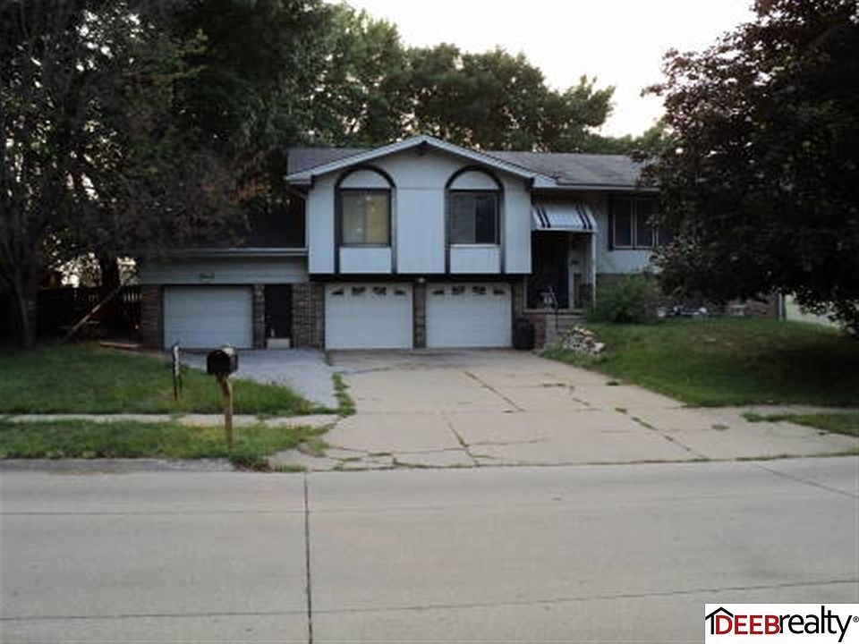 1st image of 4842 S 107th St