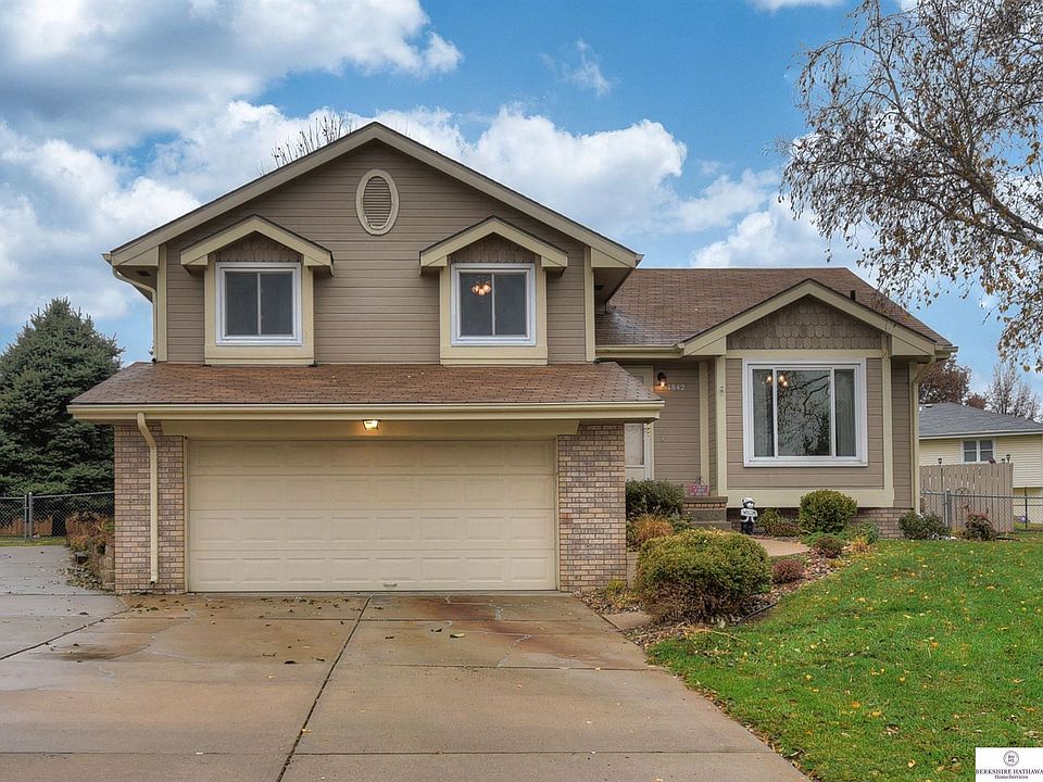 1st image of 7842 Aspen Ct