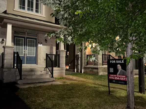 9 Lyle Way, Brampton, ON L6X 5P8