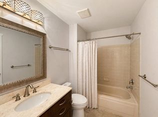 605 Magnolia Ln, Branchburg, NJ 08876