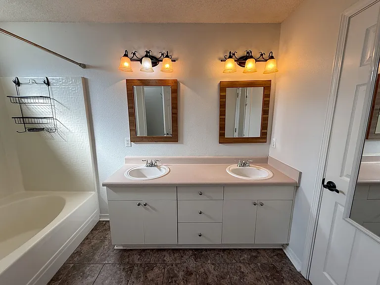 4118 Spinnaker Pl — Photo 9