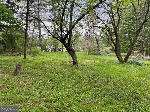 223 Maple Blvd, Orwigsburg, PA 17961