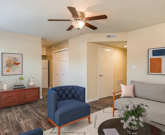 Willowdaile Livng Room