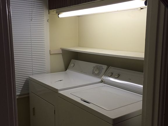 In unit washer and dryer provided