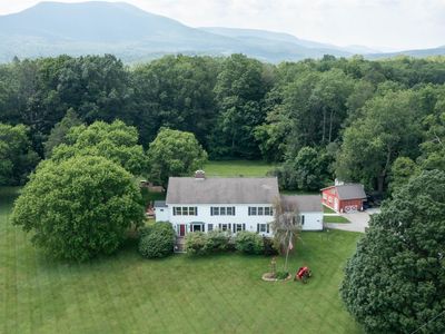 445 Canterbury Road, Manchester Center, VT, 05255