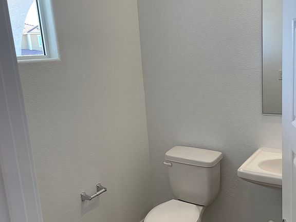 Rental Listed House - Powder downstairs