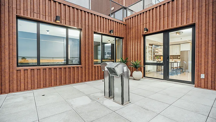 Rented by Nooklyn NYC LLC | media 40