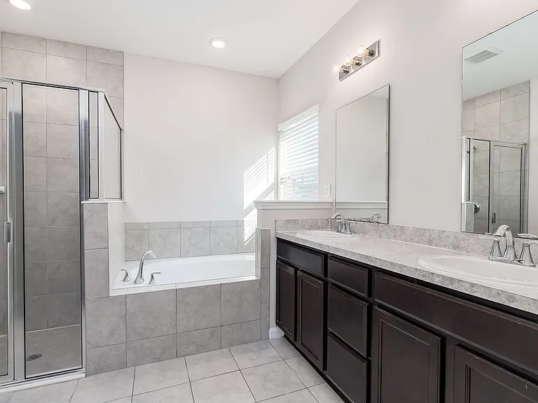 5556 Kellar Cir — Photo 22