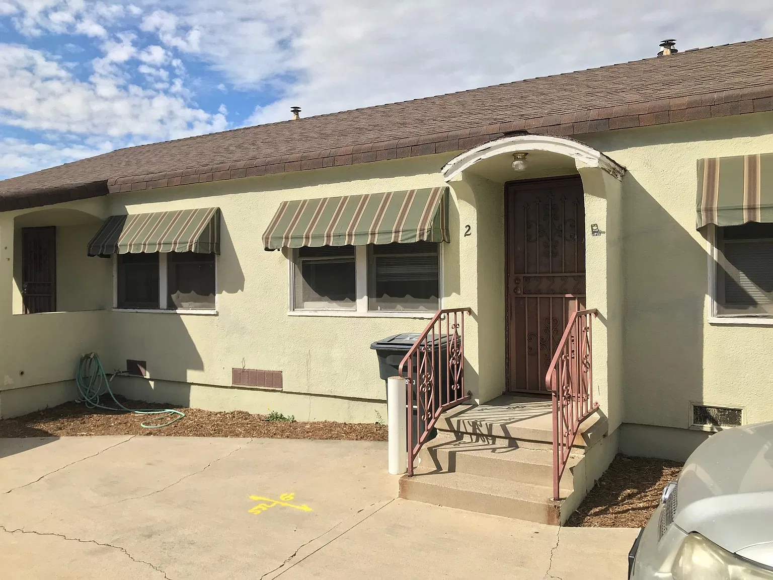 Studio, 500 sqft, $1,900 — Photo 2