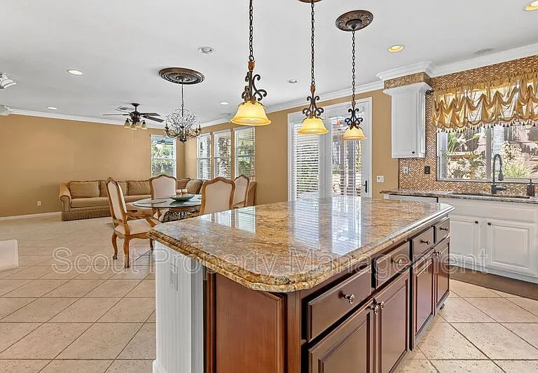 28856 Springfield Pl — Photo 12