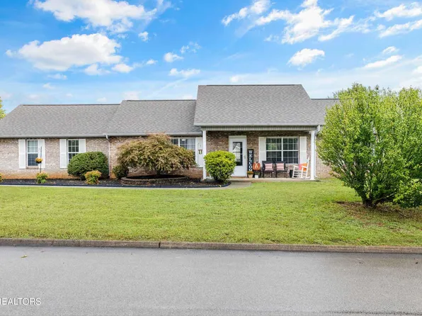 3030 Pennington Cir, Maryville, TN 37803