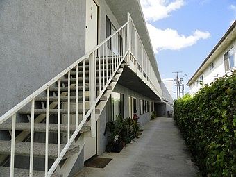 2nd image of 7011 Vassar Ave