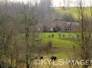 49 Lynn Dr, Hustonville, KY 40437