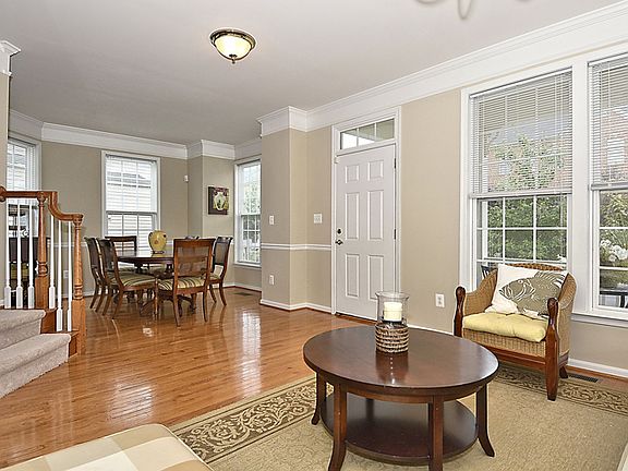 3rd image of 21950 Windover Dr