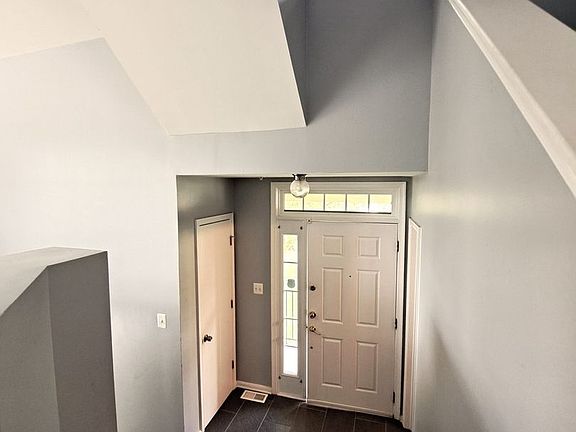 5th image of 11731 Brookeville Landing Ct