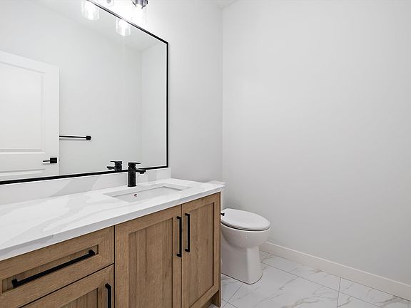 5th image of 230 Edgemont Rd NW