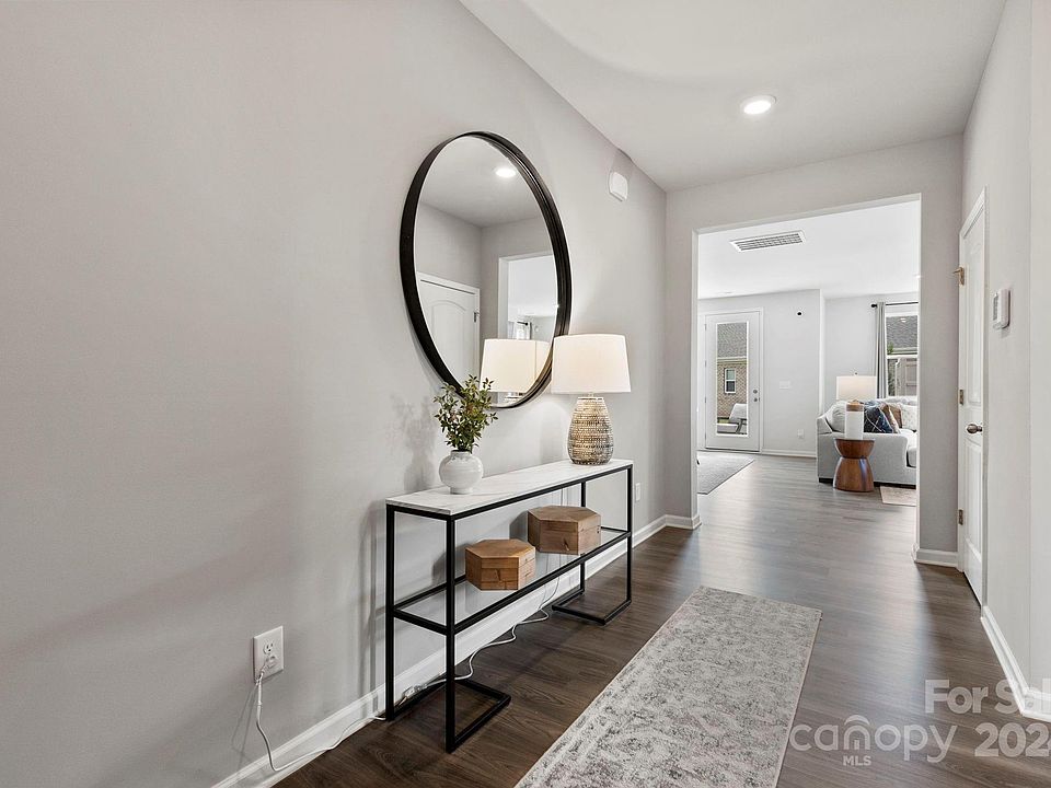 1st image of 5309 Kinsbridge Dr