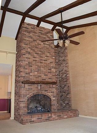 4th image of 608 6th Street Cir NE #608