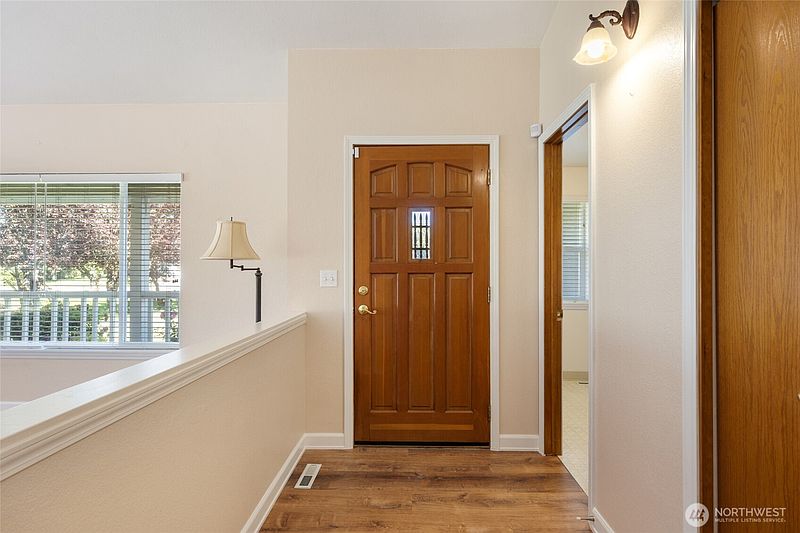 4th image of 2214 S Belair Drive