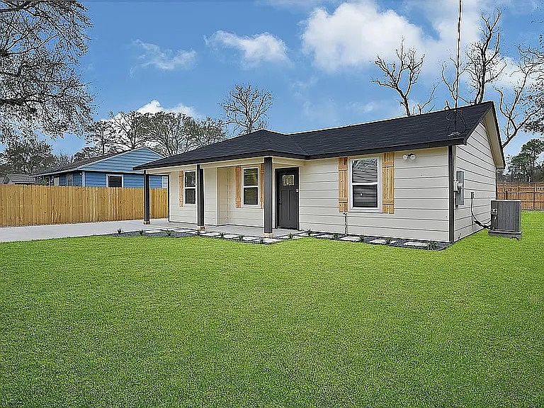 1st image of 8225 Carolwood Dr
