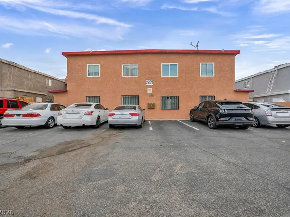 2209 Exeter Dr, Las Vegas, NV 89156
