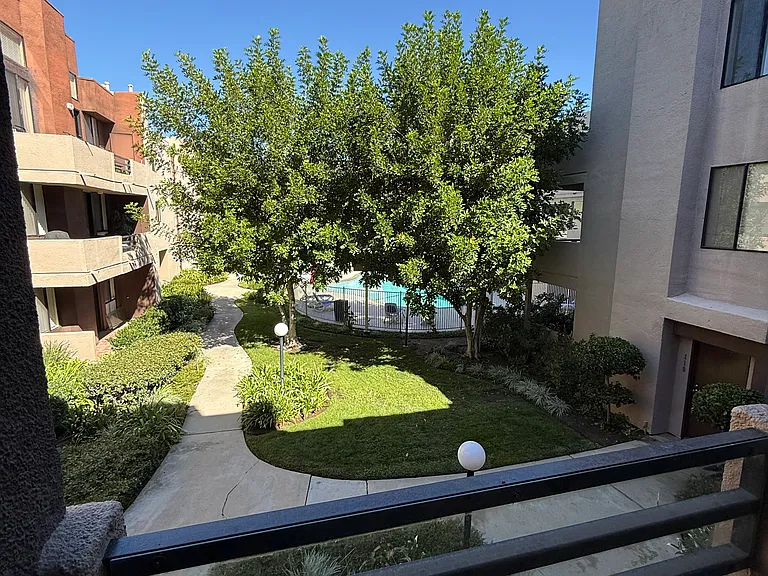 7826 Topanga Canyon Blvd #226 — Photo 34