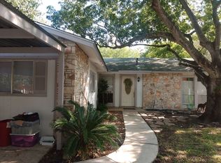 5810 Hidden Lake St, San Antonio, TX 78222