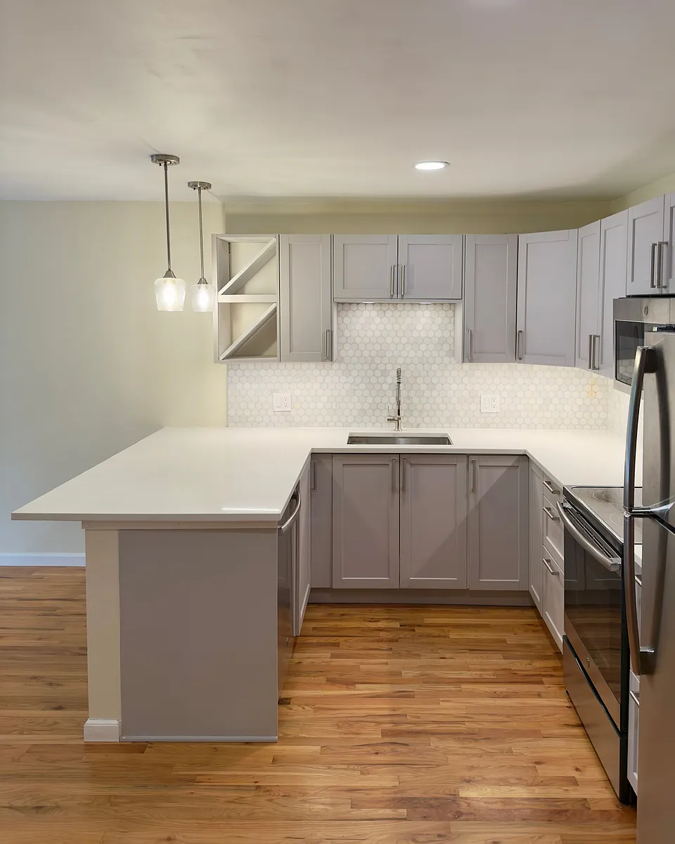 Building Photo - 1410 York St #36