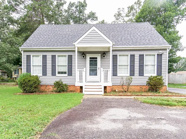 10504 Moorwood Ridge Cir, North Chesterfield, VA 23236