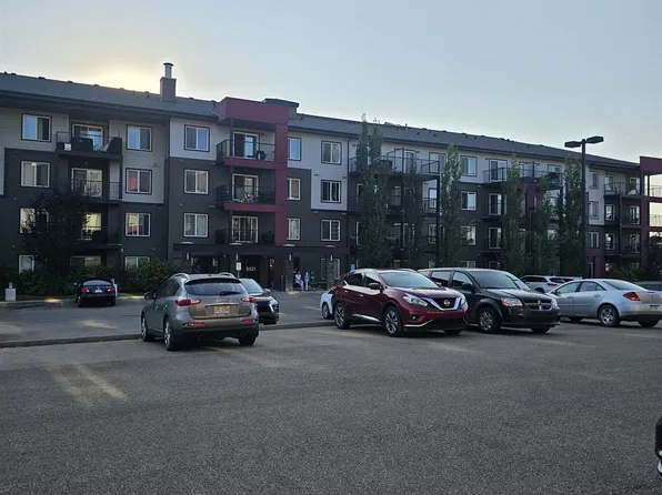 5521 7th Ave SW #413, Edmonton, AB T6X 2A8