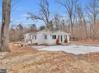 572 Zoe Rd, Sicklerville, NJ 08081