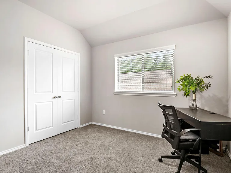 21631 Cascades Pass Ct — Photo 31