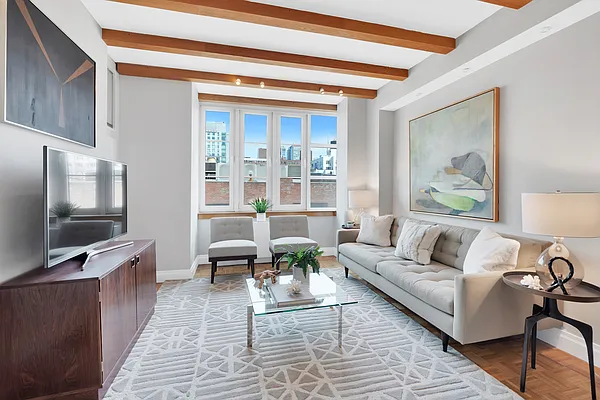 Sold by Compass | media 1