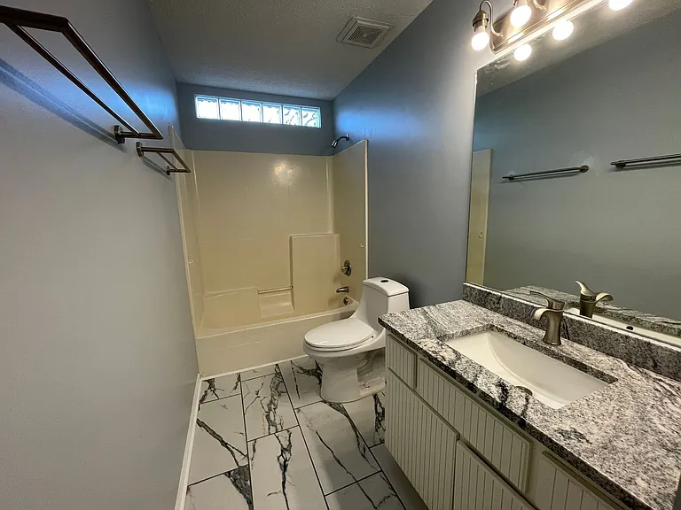 140 Treasure Palm Dr — Photo 21