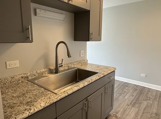 725 Court Of Spruce, Vernon Hills, IL