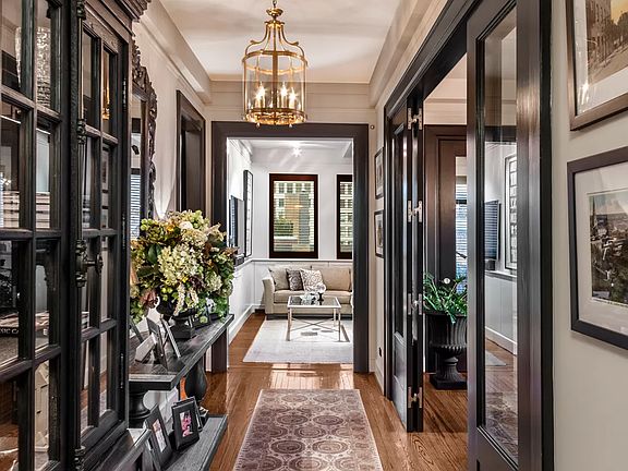 5th image of 210 W 78th St Penthouse A